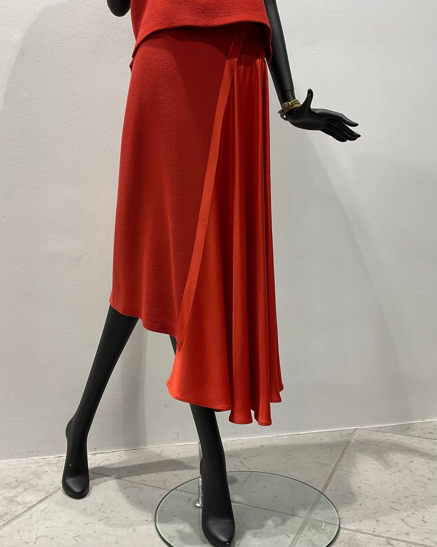 Two lenght skirt in wool crepe/silk viscose